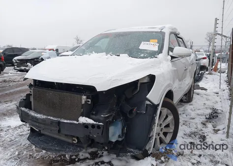 2016 Buick Enclave Premium z USA, uszkodzony, nr VIN 5GAKRCKD2GJ204224